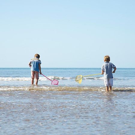 Barmouth Bay Holiday Park Llanddwywe Exteriör bild