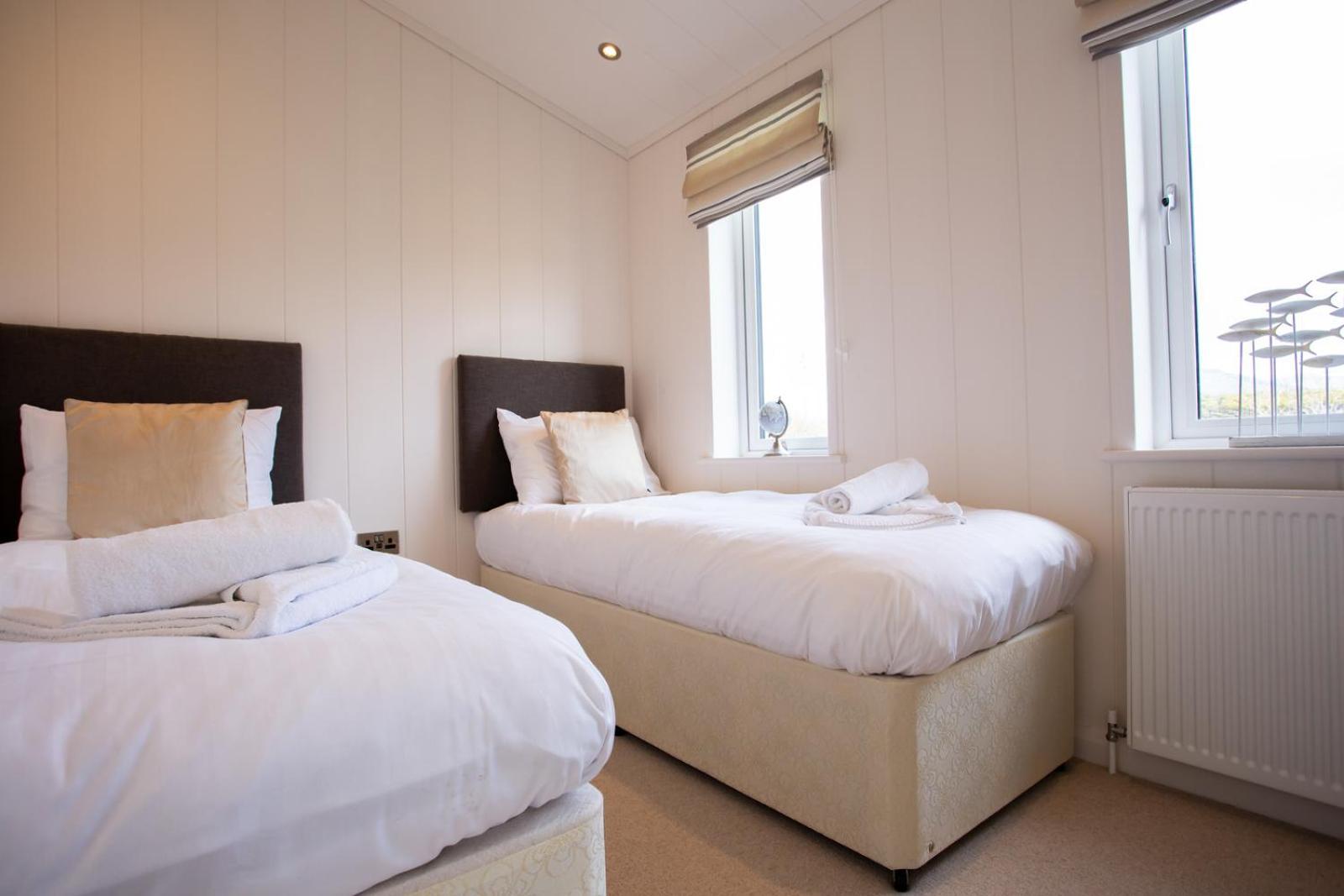 Barmouth Bay Holiday Park Llanddwywe Exteriör bild