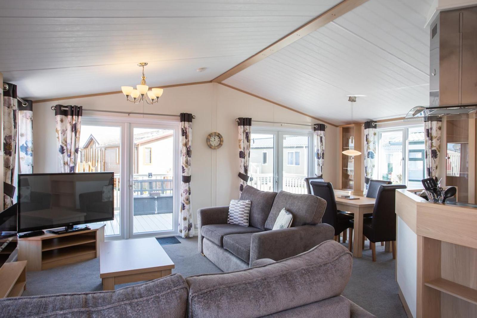 Barmouth Bay Holiday Park Llanddwywe Exteriör bild