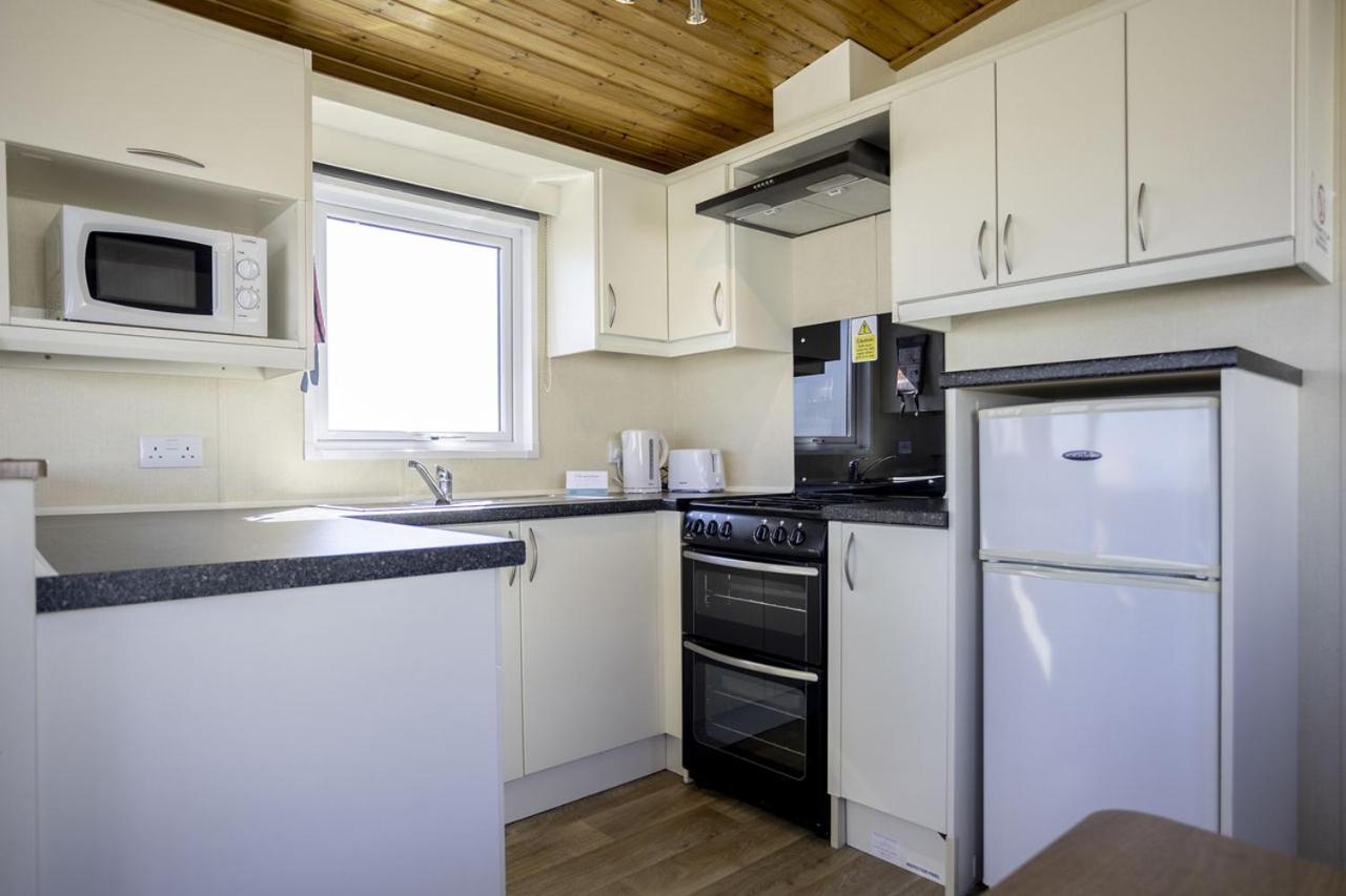 Barmouth Bay Holiday Park Llanddwywe Exteriör bild
