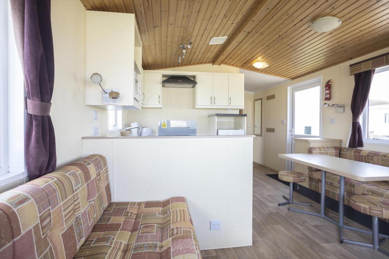 Barmouth Bay Holiday Park Llanddwywe Exteriör bild