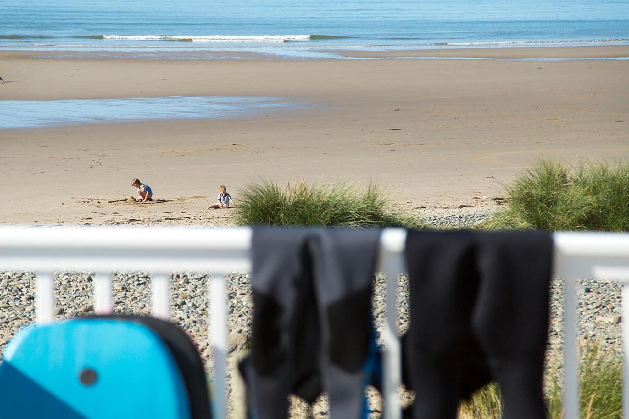 Barmouth Bay Holiday Park Llanddwywe Exteriör bild