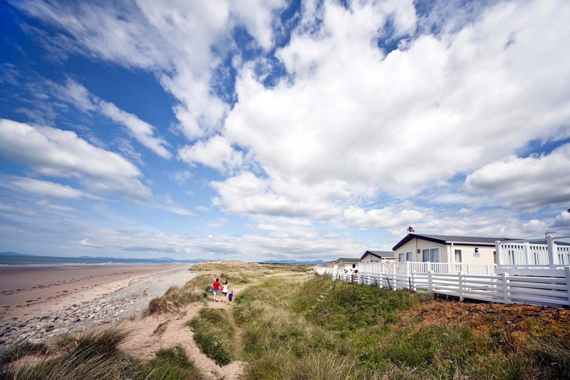 Barmouth Bay Holiday Park Llanddwywe Exteriör bild