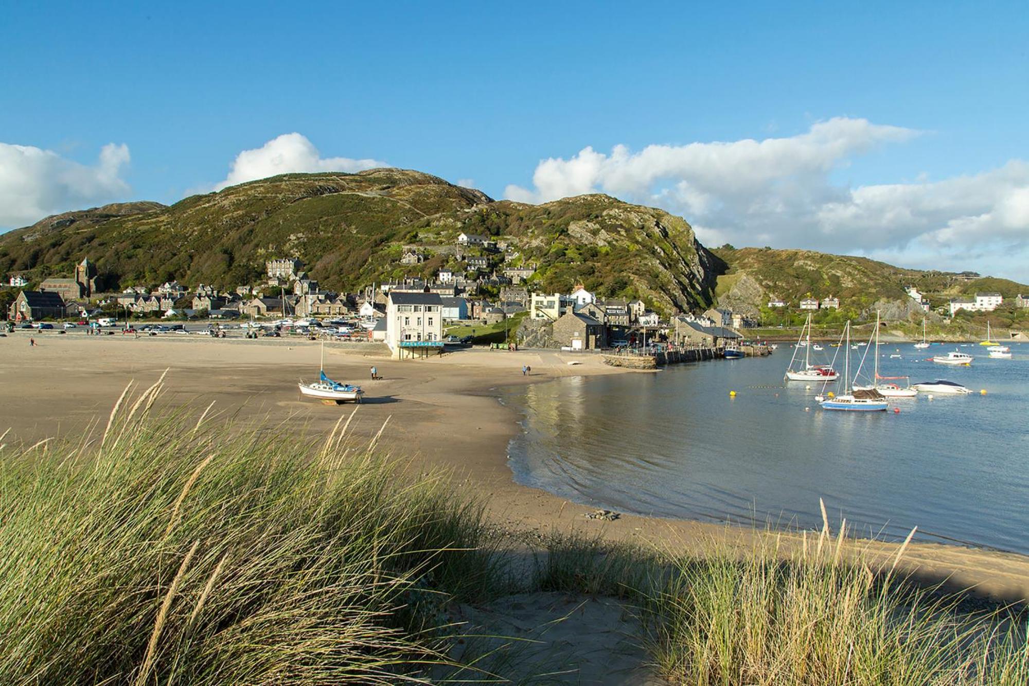 Barmouth Bay Holiday Park Llanddwywe Exteriör bild